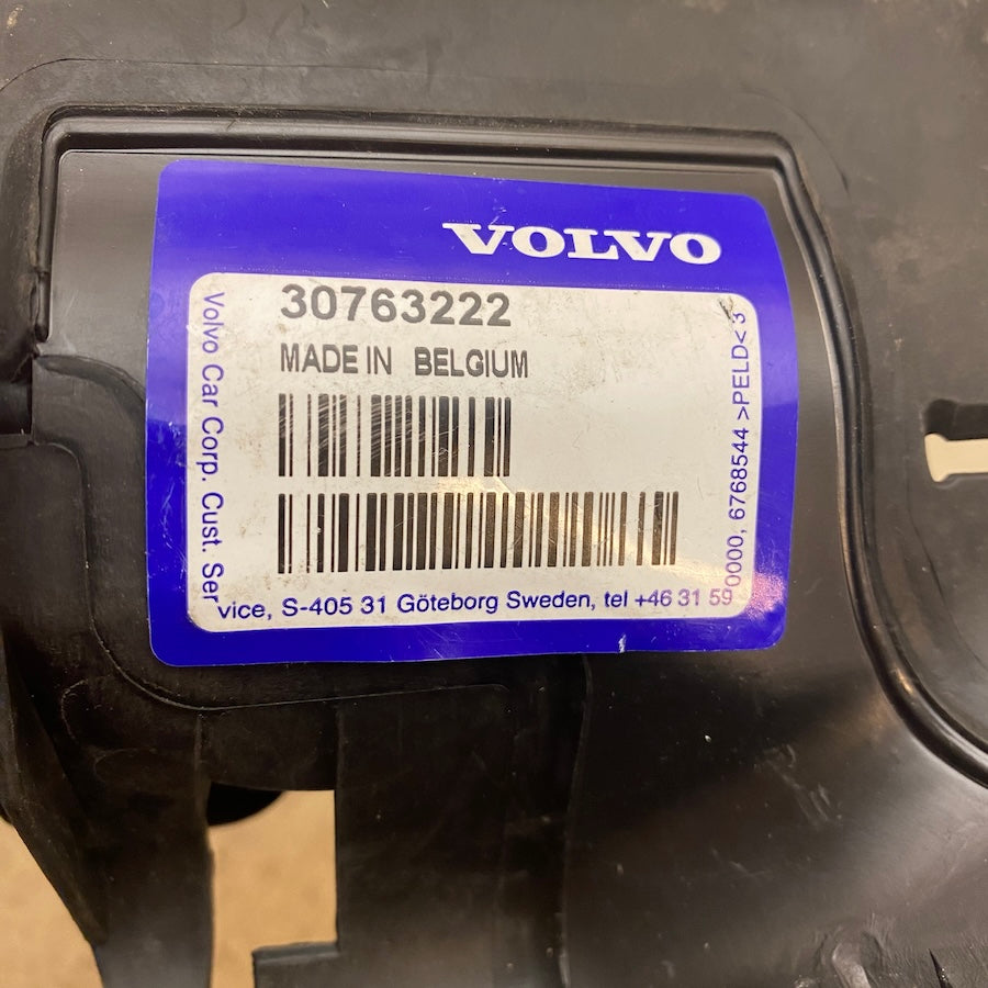 Volvo XC70 Intercooler hava kılavuzu/Deflektör 30763222