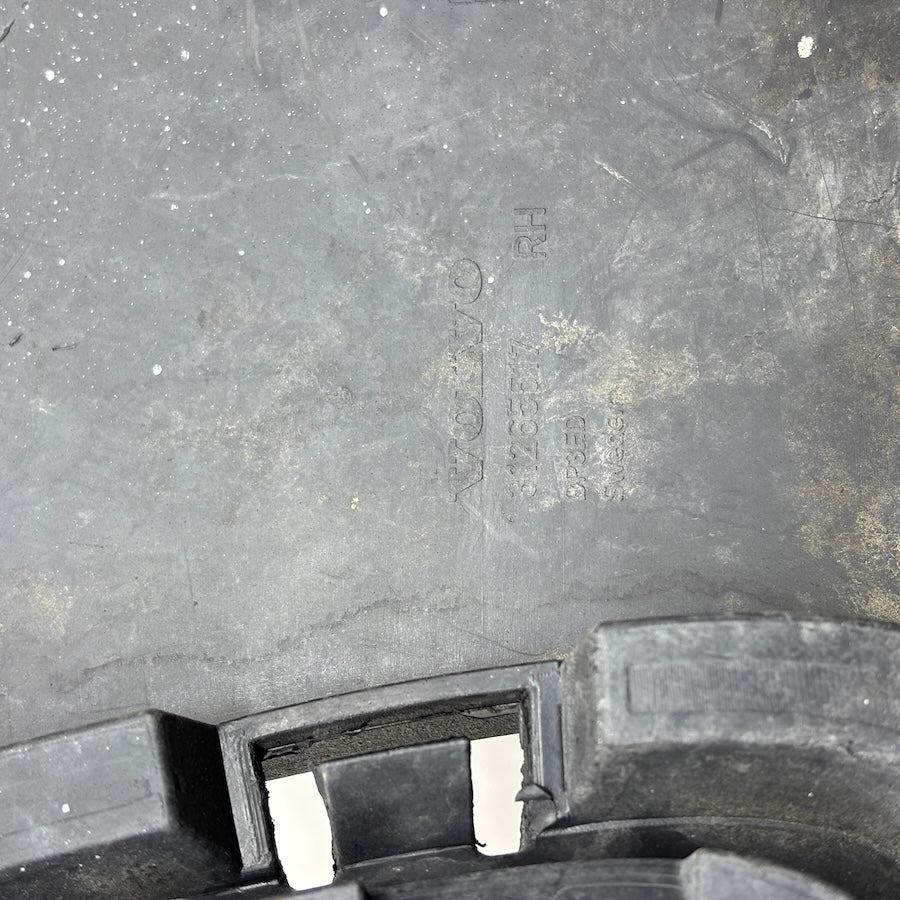 Volvo XC70 Ön Tampon Sol Sis Kapağı 31265516