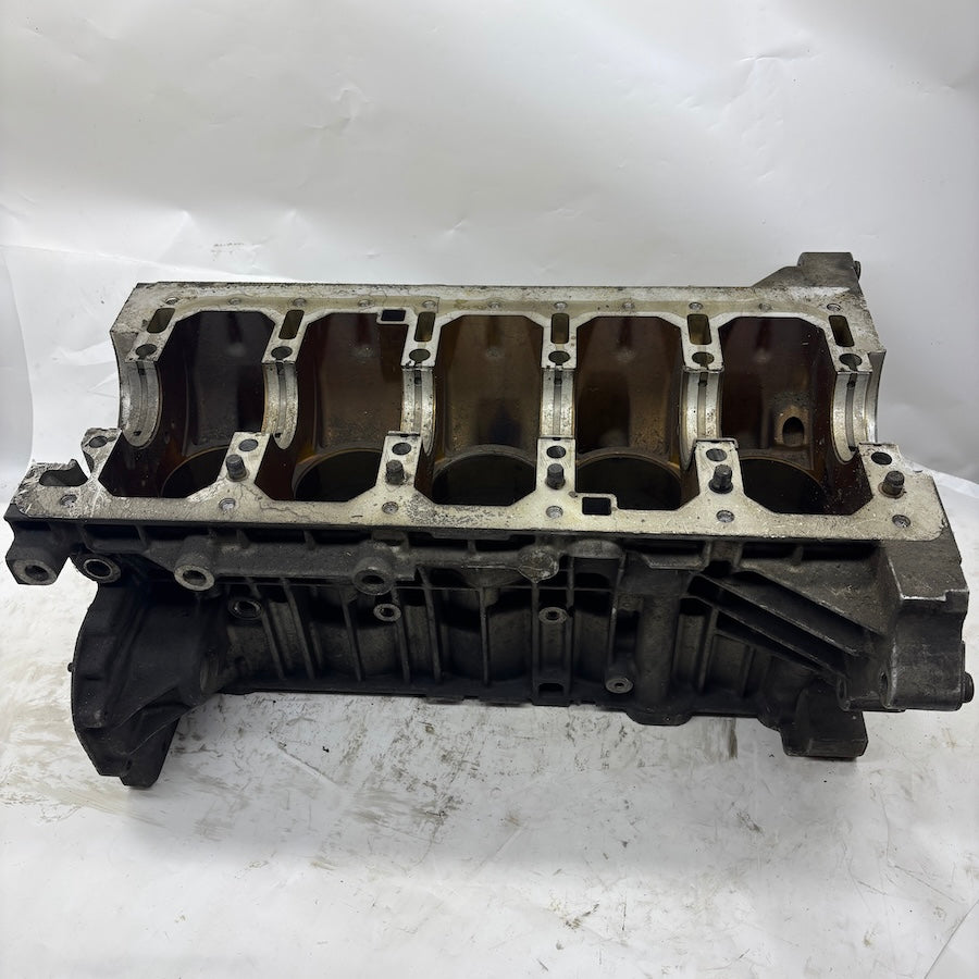Volvo XC70 XC90 S60 V70 Motor Bloğu 2.5 Turbo 210hp 7431001844