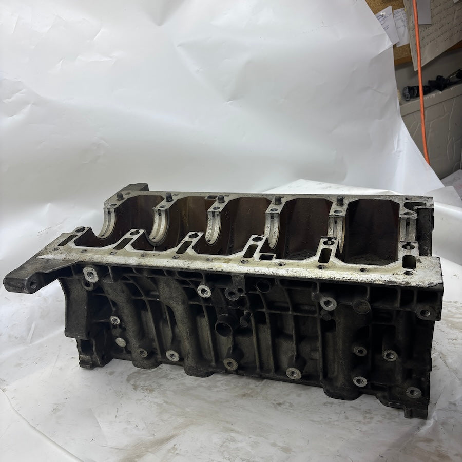Volvo XC70 XC90 S60 V70 Motor Bloğu 2.5 Turbo 210hp 7431001844