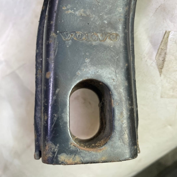 Volvo XC70/S80 Ön Tampon Alt Demiri 08-14