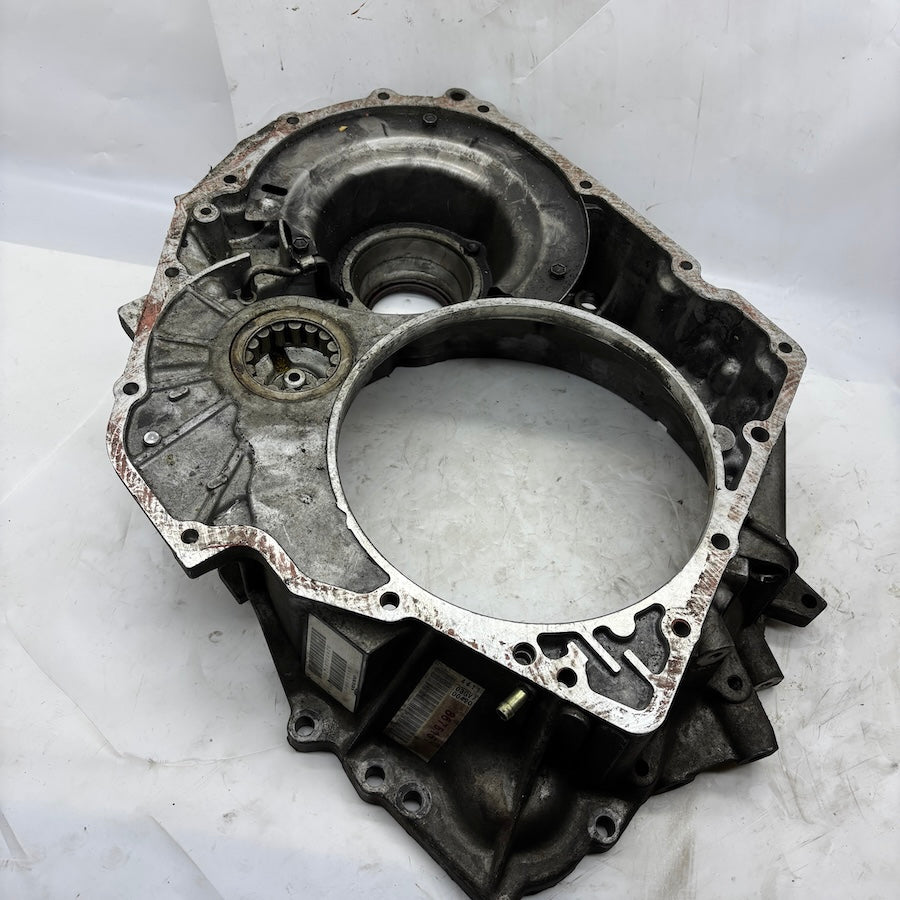 Volvo XC90 2.4 D5 Şanzıman Kapağı P8675151