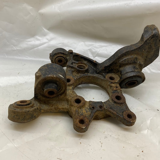 Volvo XC90 Arka Sol Taşıyıcı 08630774 Orijinal