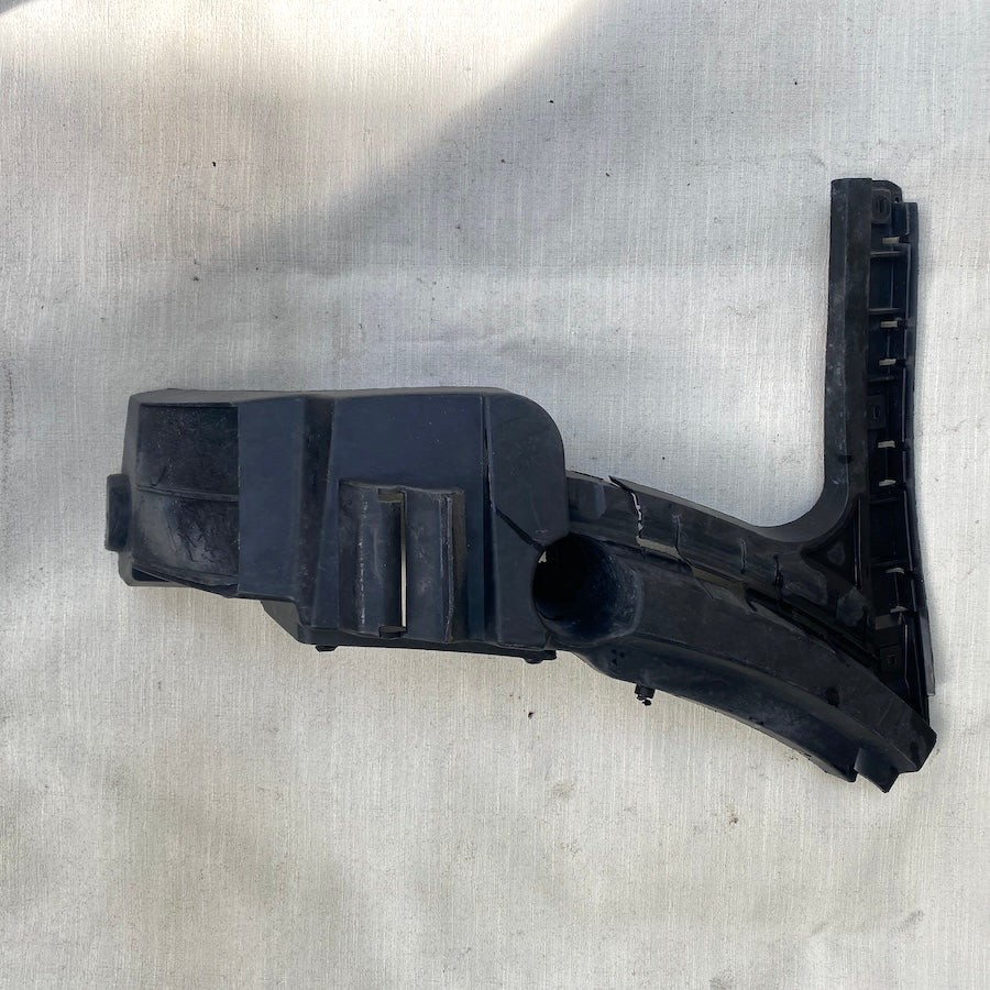 Volvo XC90 Arka Tampon Braketi 08620566/30698136