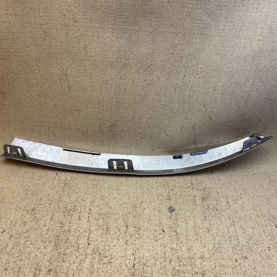 Volvo XC90 Arka Tampon Nikelaj Çıtası 31663542/31663543