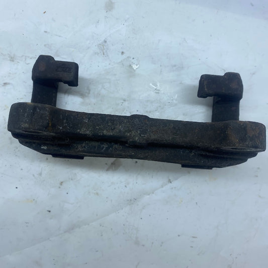 Volvo XC90 Fren Kaliper Tutucu