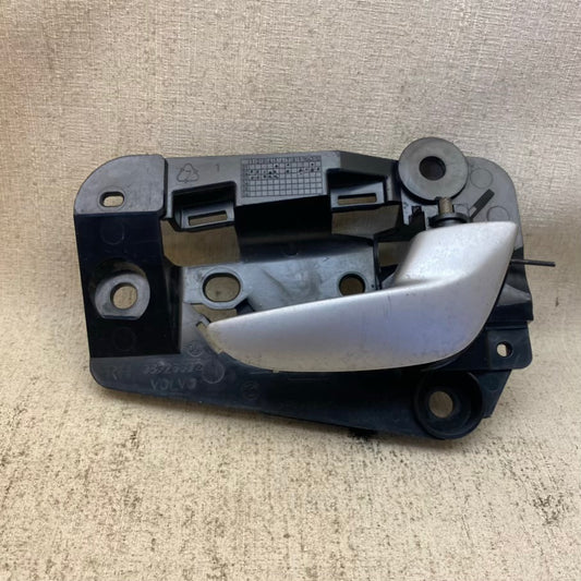 Volvo XC90 Kapı iç kolu 08626602