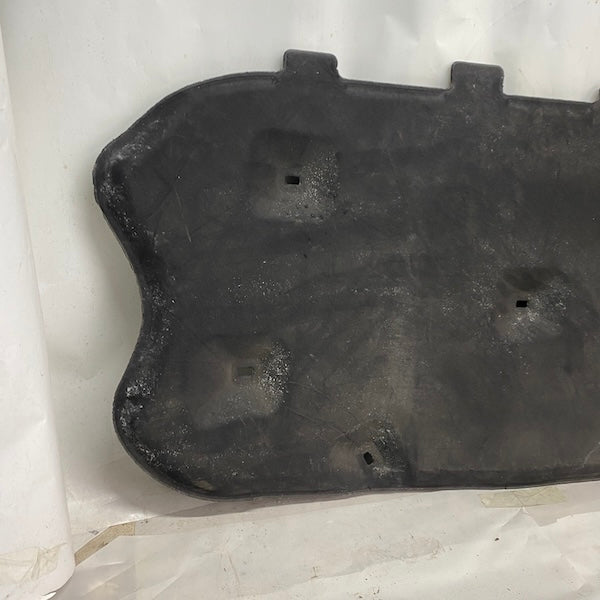 Volvo XC90 Kaput Keçesi/İzalatörü 31442270 Orijinal Çıkma En Uygun Oto Parça