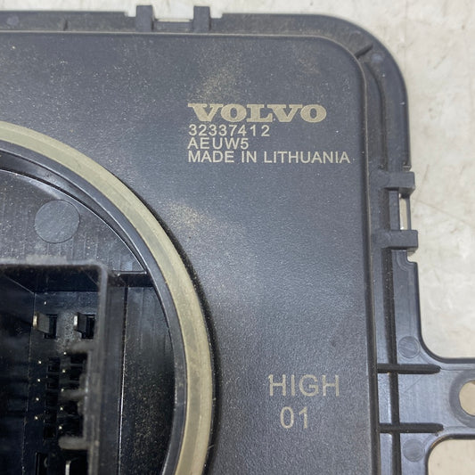 32337412 kodlu LED far kontrol modülü – Volvo XC90 için çıkma OEM elektronik beyin.