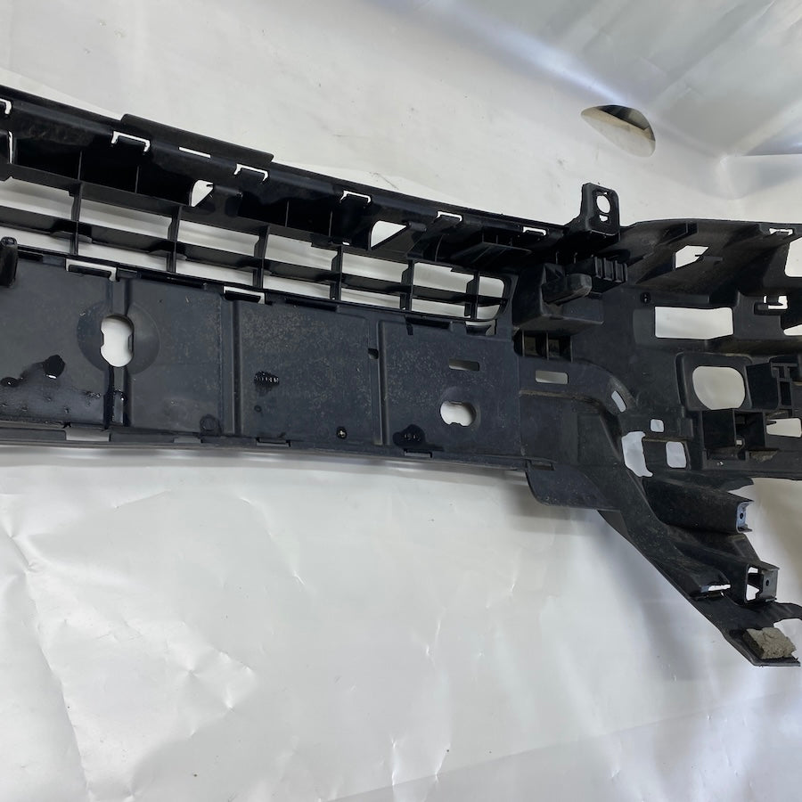 Volvo XC90 Ön Tampon İç Kaplama 30678947