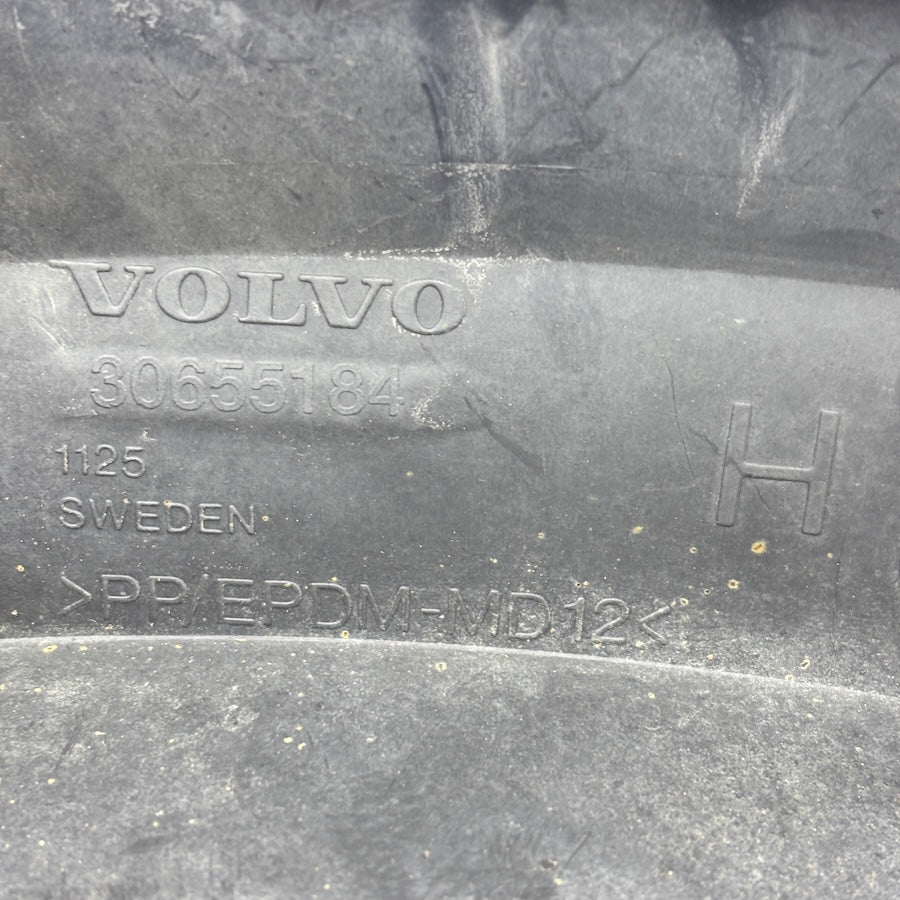 Volvo XC90 Sağ Arka Dodik 30655184