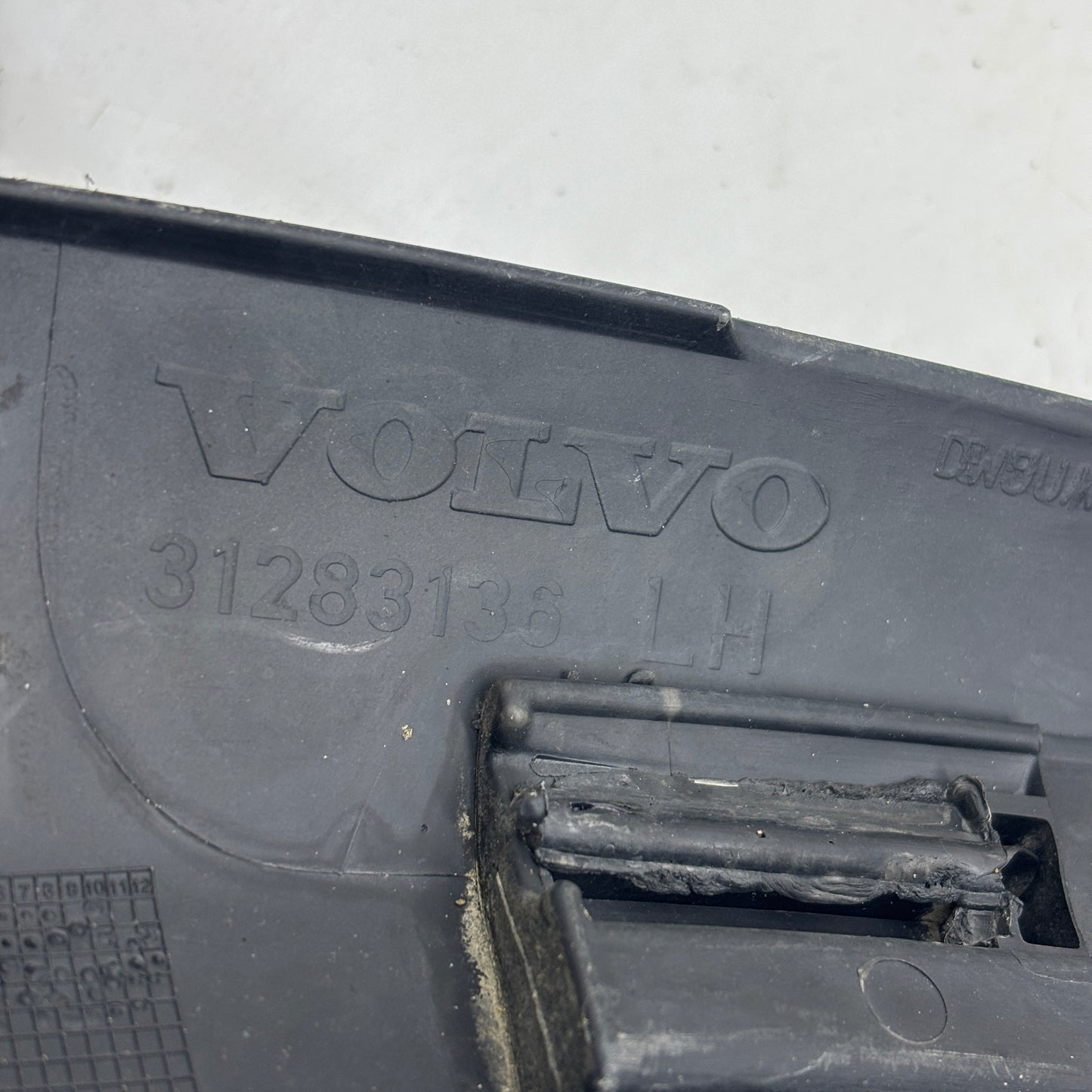 Volvo XC90 Sağ Ön Dodik 30779578