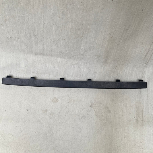 Volvo Xc90 Ön Tampon Alt Trim 31383799