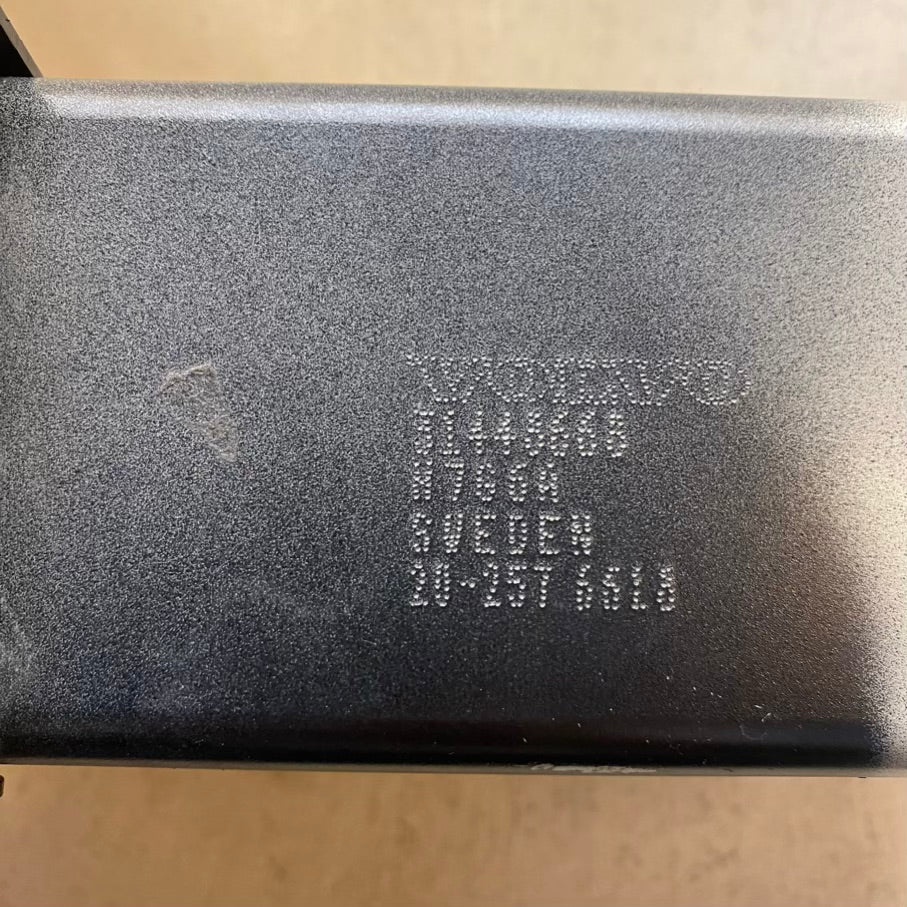 Volvo Xc90 Şase Bağlantı Ayağı/Tampon Demir Ayağı 31448668