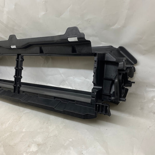 Volvo S60 Radyatör Hava Kanalı 31455485 Sıfır İthal