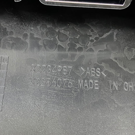 Volvo XC60 Ön Panjur 32234987/32386076 Sıfır İthal En Uygun Oto Parça