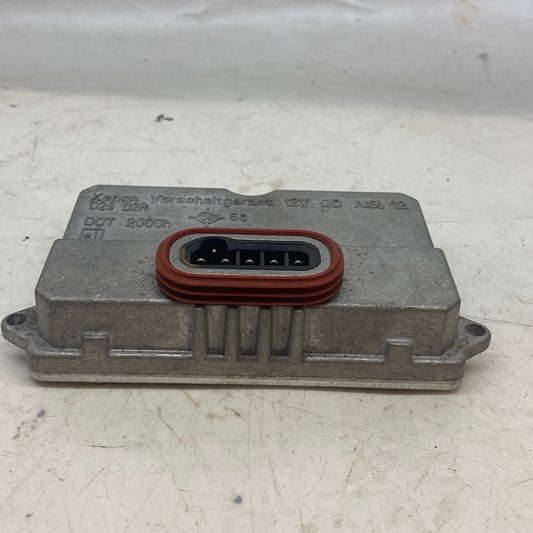 5DV 008 290-00 kodlu xenon far kontrol ünitesi – orijinal çıkma elektronik beyin
