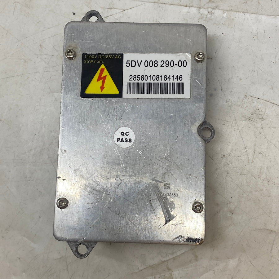 Orijinal çıkma xenon far beyni – Hella üretimi, yaygın uyumlu modül