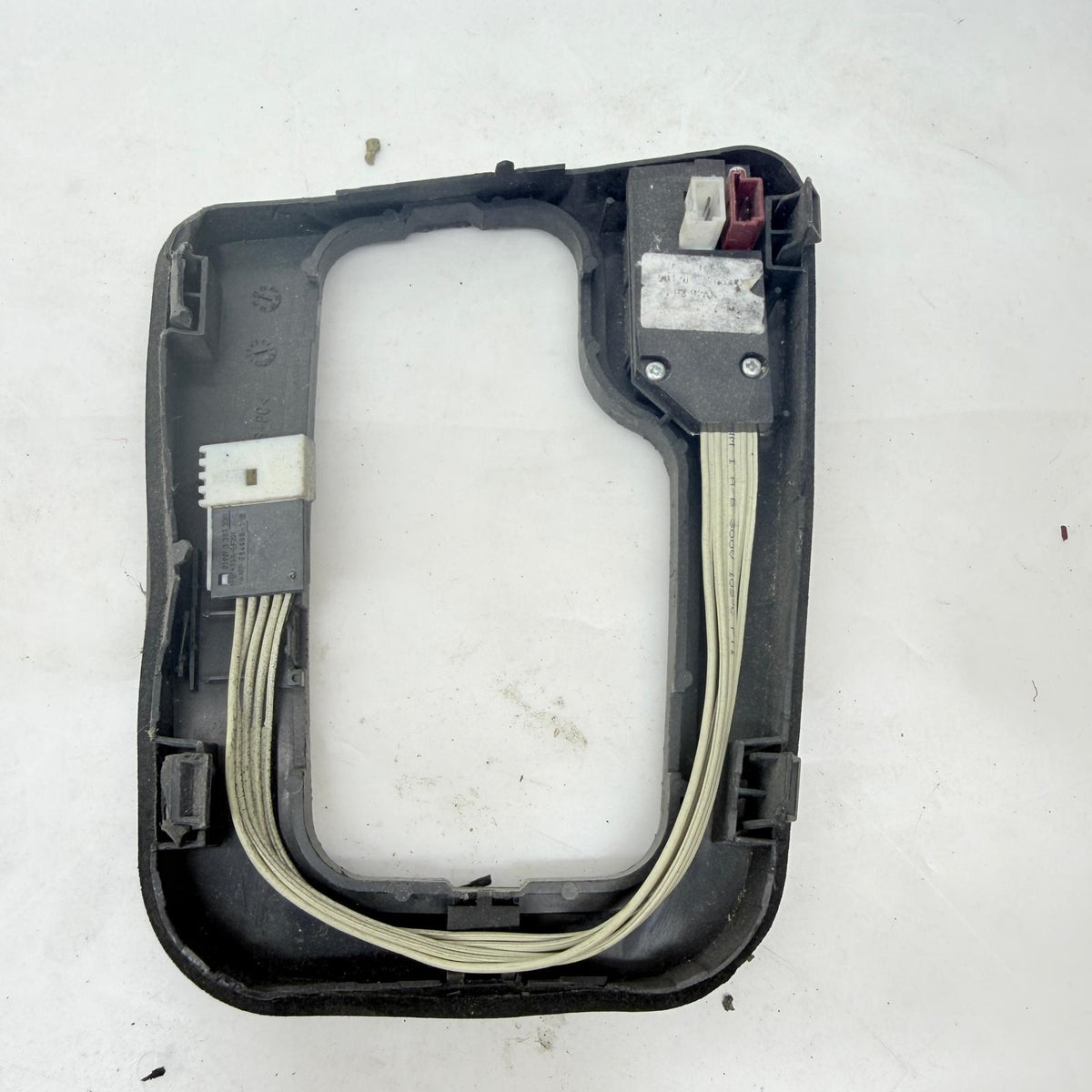 BMW 3 Serisi E46 Otomatik Vites Çerçevesi