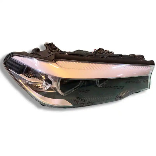 BMW G30 Sağ Far Orjinal Çıkma