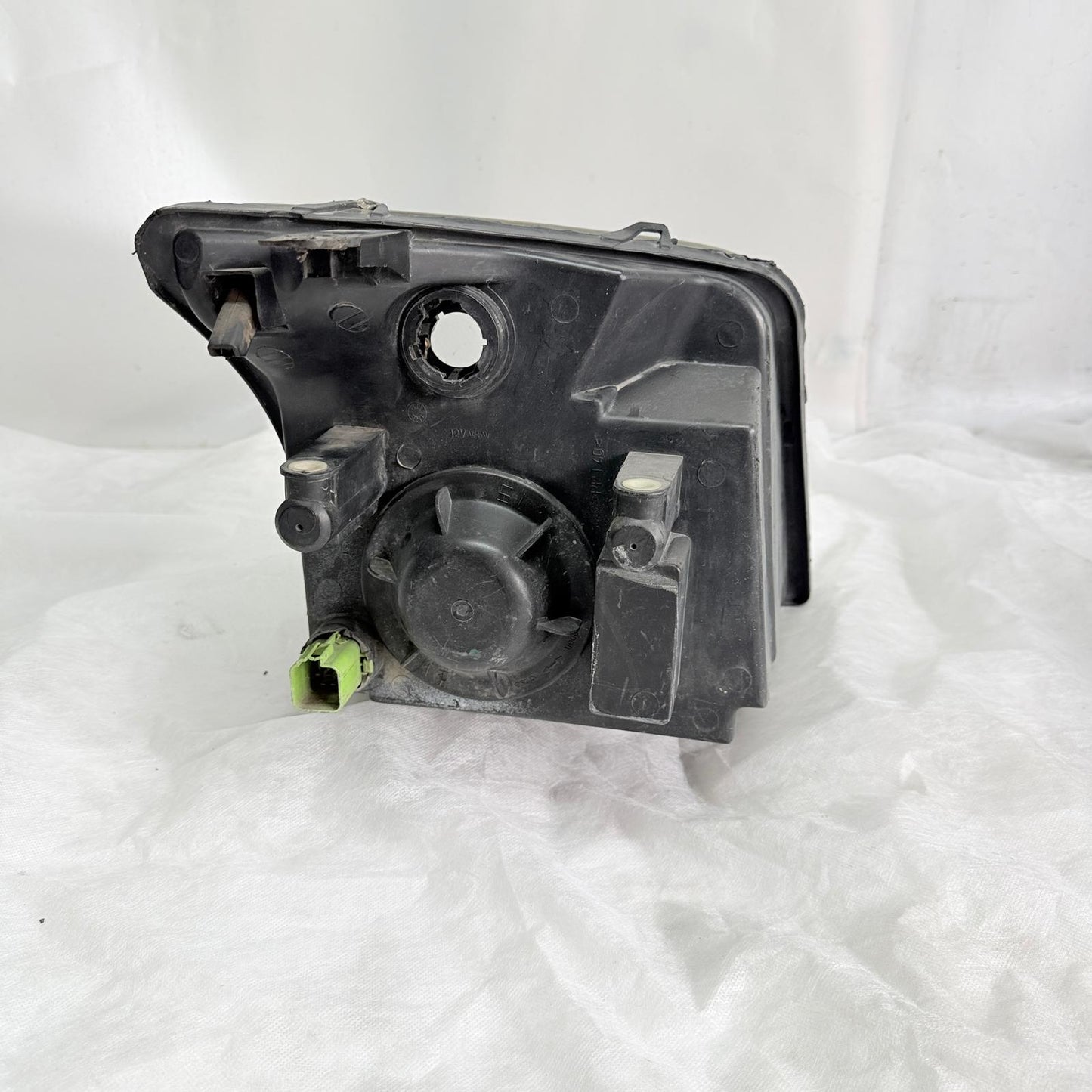 Ford Connect Sol Far Siyah 2T14-13007-AG