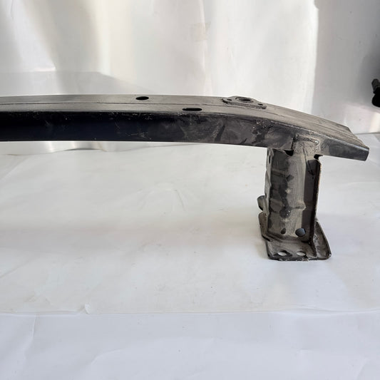 Toyota Corolla Ön Tampon Demiri