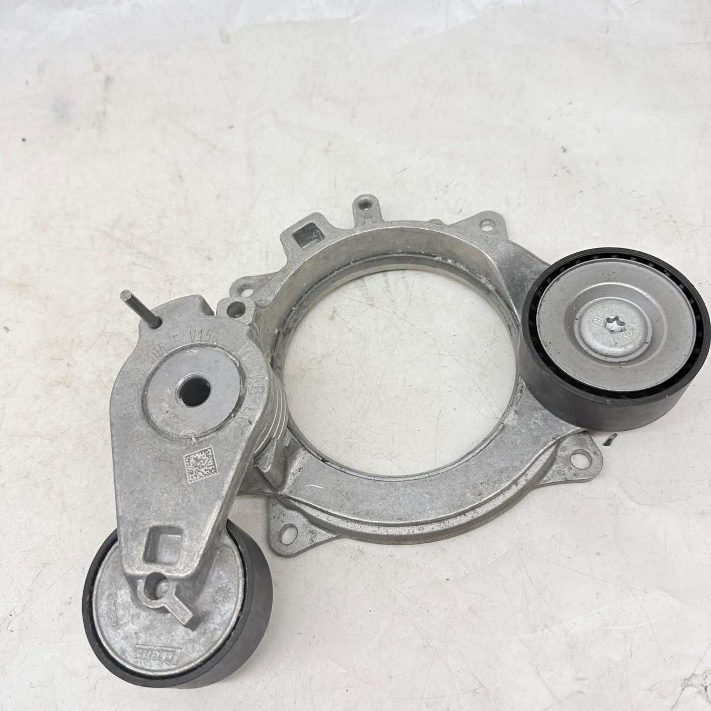 Audi Şarz Dinamo Gergisi A3 A4 A5 A6 Q5 05L903305E En Uygun Oto Parça