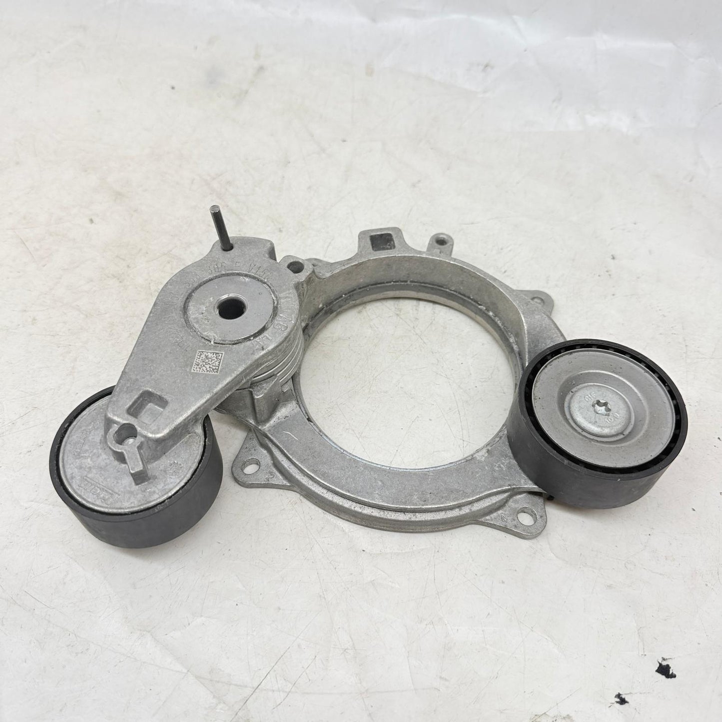 Audi Şarz Dinamo Gergisi A3 A4 A5 A6 Q5 05L903305E En Uygun Oto Parça