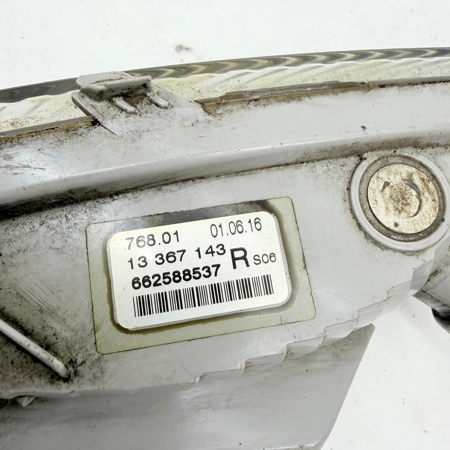 Opel Astra J Sağ Ön Sinyal Lambası 13367143
