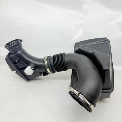 BMW F20 F22 F30 F32 Turbo Hava Borusu 13718601680