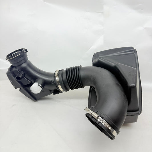 BMW F20 F22 F30 F32 Turbo Hava Borusu 13718601680 En Uygun Oto Parça