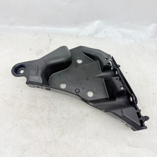 Volvo XC60 Sol Ön Tampon Braketi 30763435 En Uygun Oto Parça