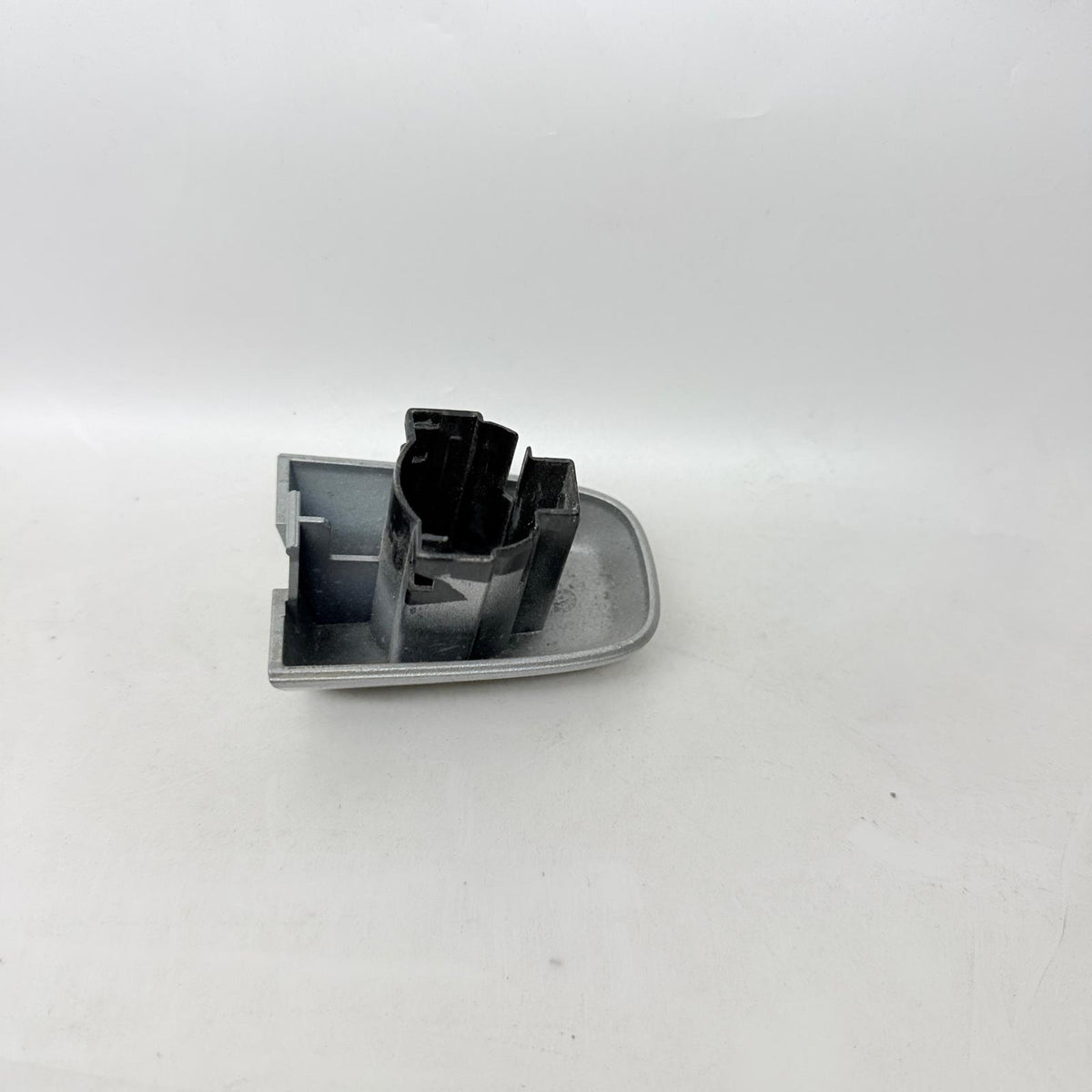 Volvo S60 V60 Kapı Kolu Bademi 2011-2018 31276147 En Uygun Oto Parça