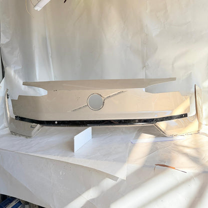 Volvo EX30 Ön Tampon 2023-2025 31345658 En Uygun Oto Parça