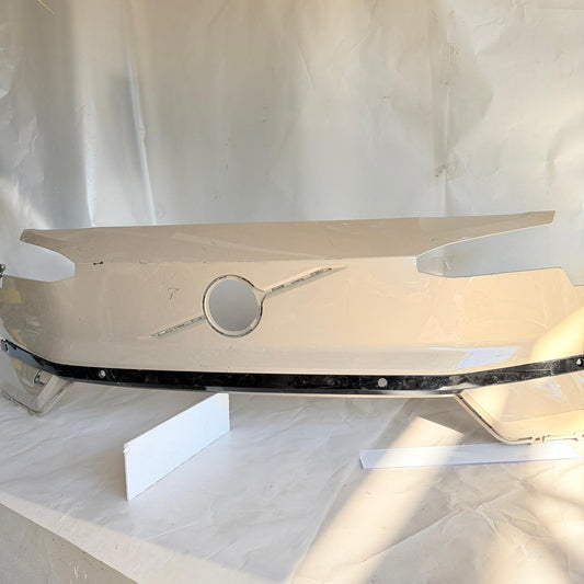 Volvo EX30 Ön Tampon 2023-2025 31345658 En Uygun Oto Parça