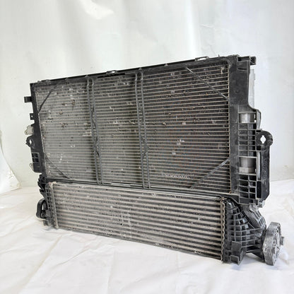 Volvo XC60 2.0 T8 Hybrid Radyatör Seti 31368232 15-25 En Uygun Oto Parça