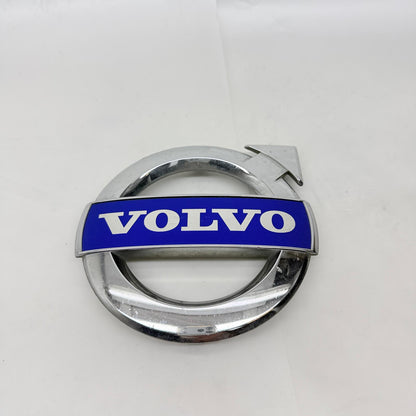 Volvo S60 V60 Ön Panjur Amblemi 31383030 En Uygun Oto Parça
