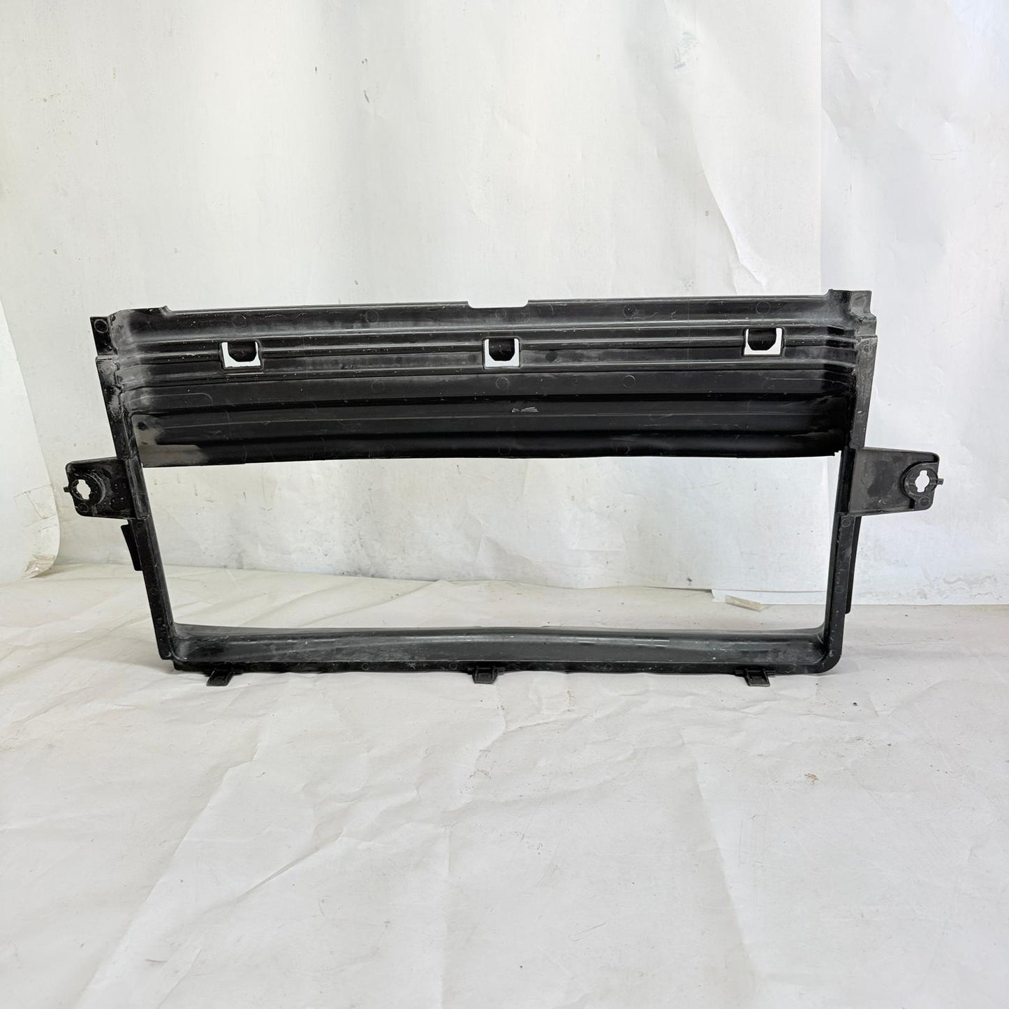 Volvo XC60 Ön Panel Maskesi Hava Yönlendirme 31425367