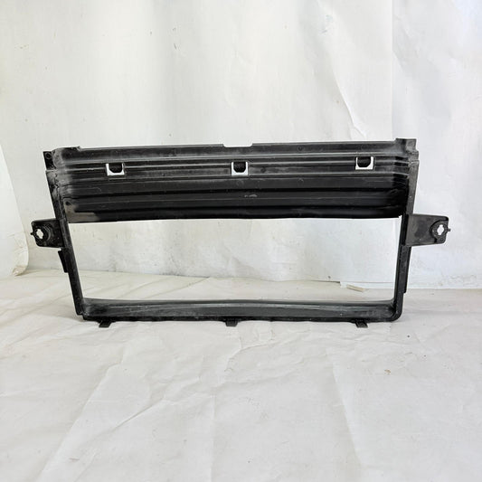 Volvo XC60 Ön Panel Maskesi Hava Yönlendirme 31425367 En Uygun Oto Parça