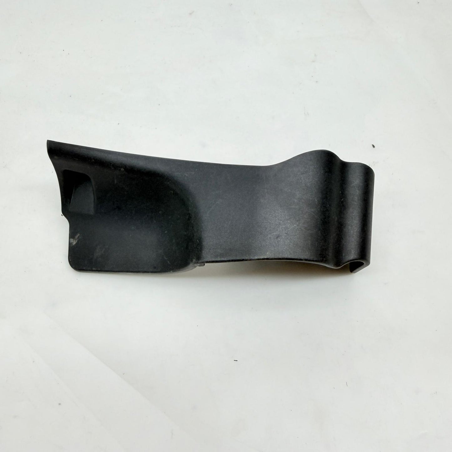 Volvo S90 V90 Kaput Menteşe Kapağı Sağ 31442036