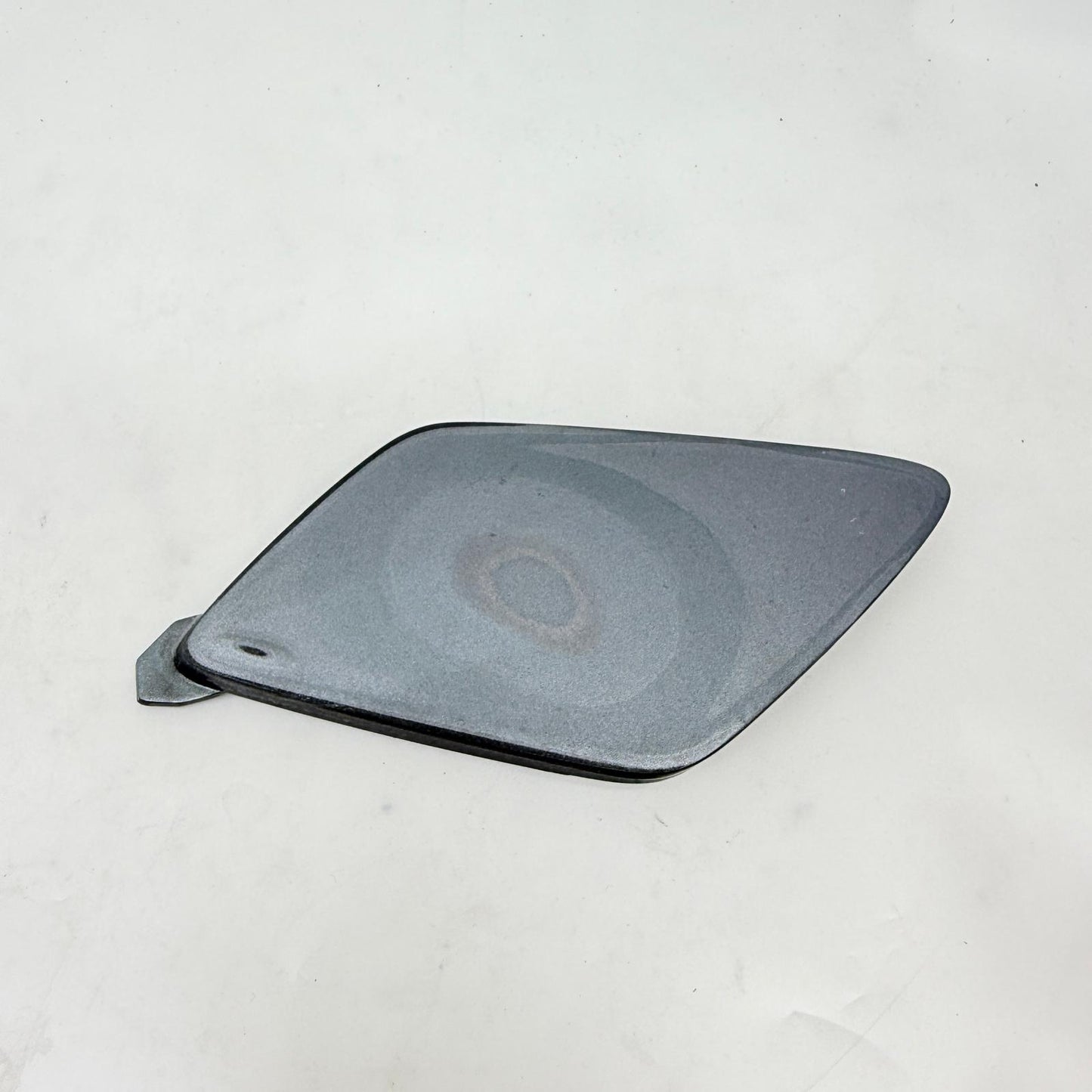 Volvo XC60 R Design Ön Tampon Çeki Demir Kapağı 18-21 31455179 En Uygun Oto Parça