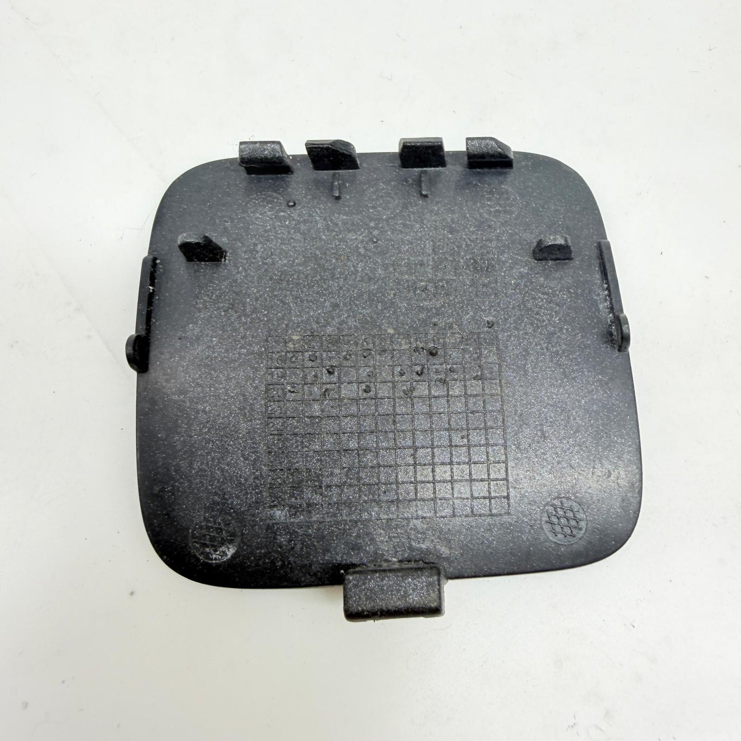 Volvo S60 Arka Tampon Çeki Demir Kapağı 31455660