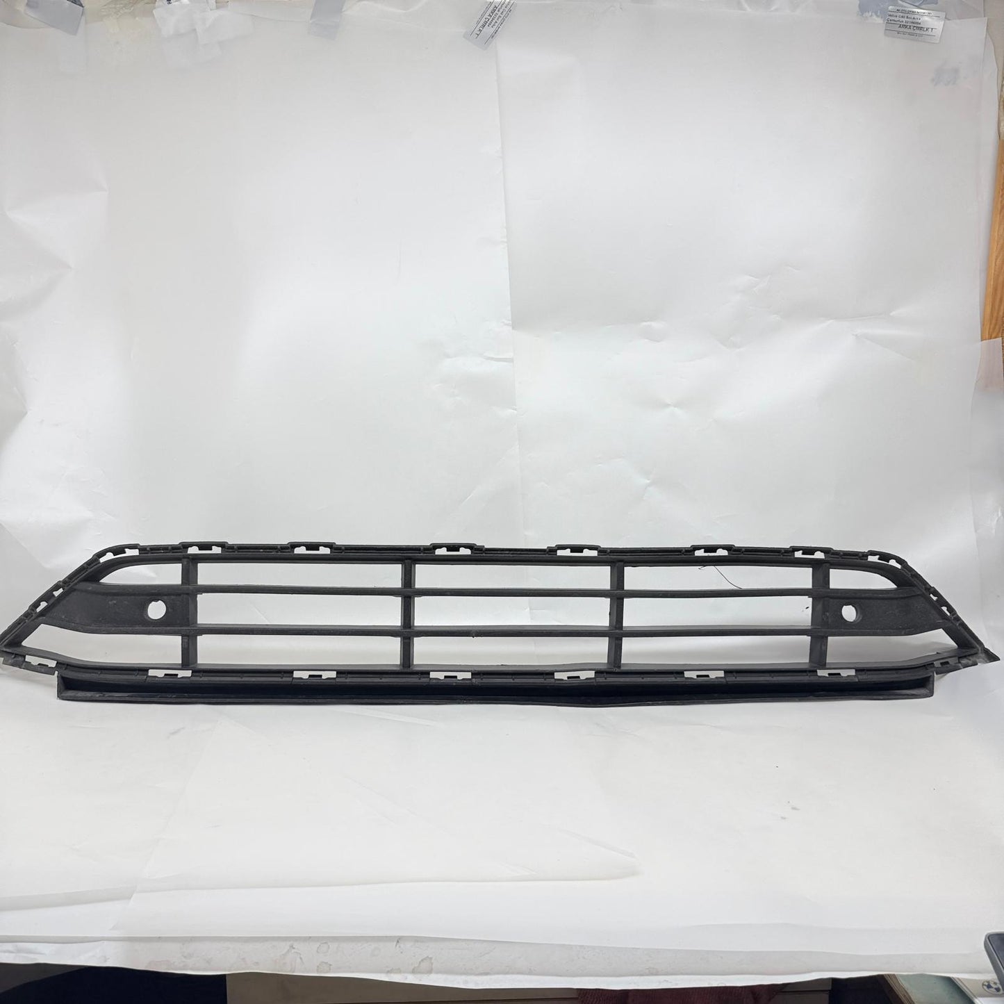 Volvo XC90 Ön Tampon Orta Izgara 31663497
