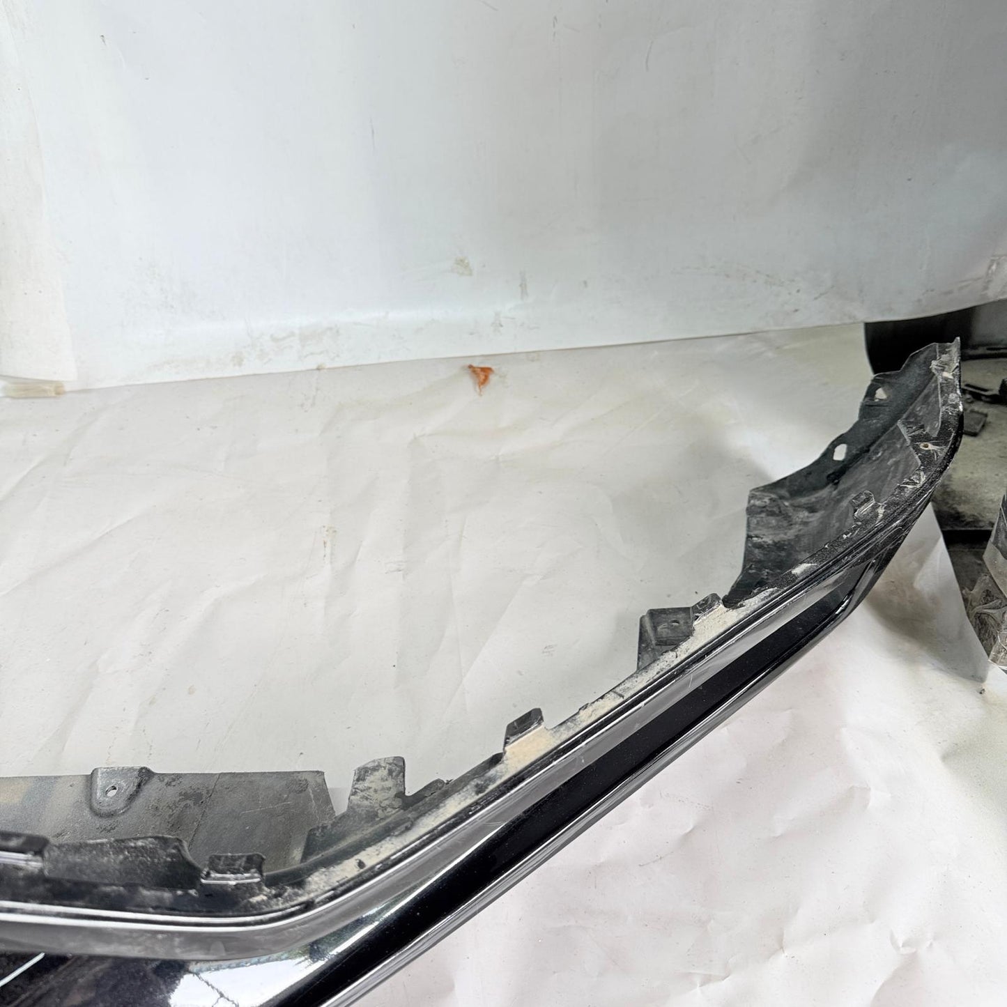 Volvo XC90 Ön Tampon Alt Eki 31665327