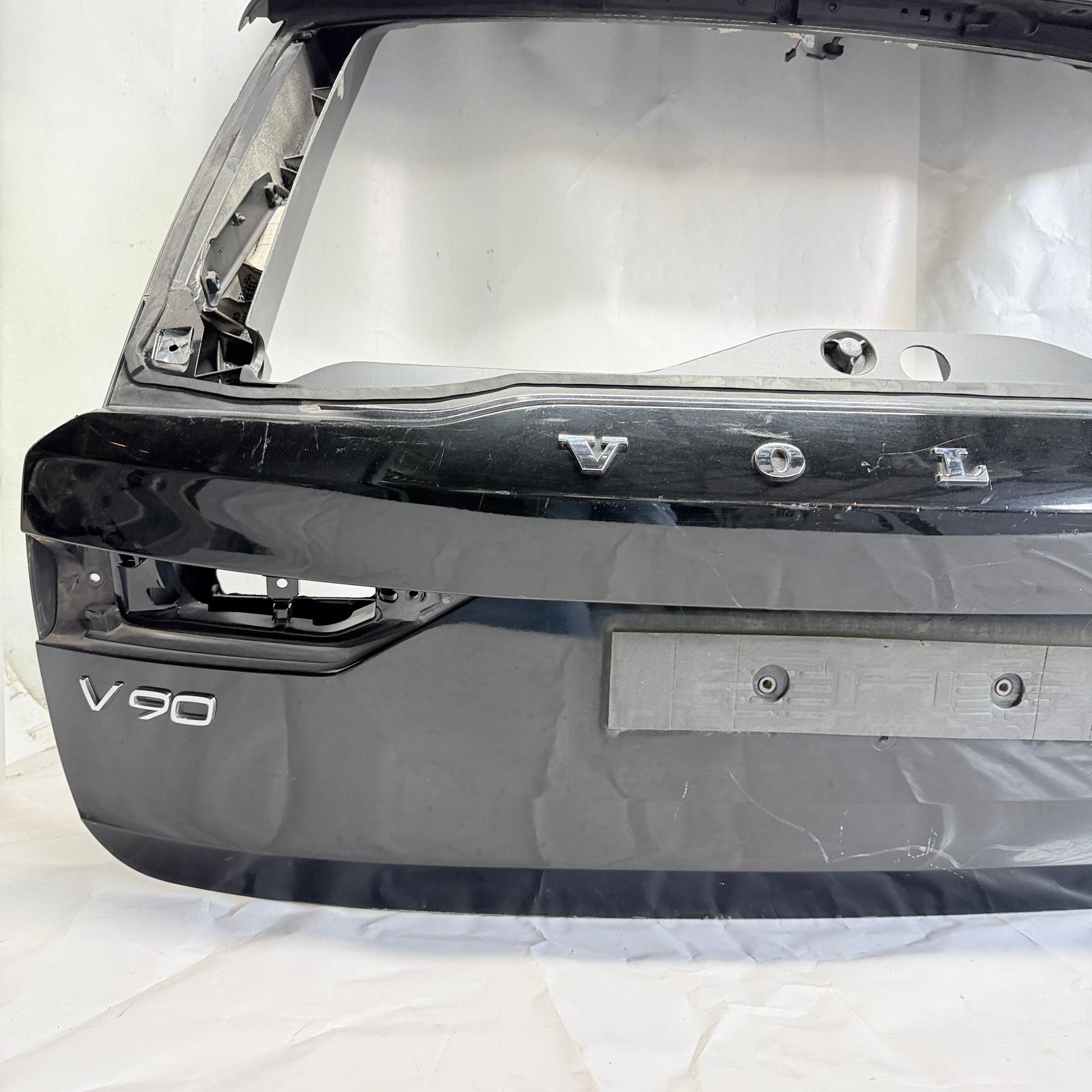 Volvo V90 Bagaj Kapağı 31690804 15-26 En Uygun Oto Parça