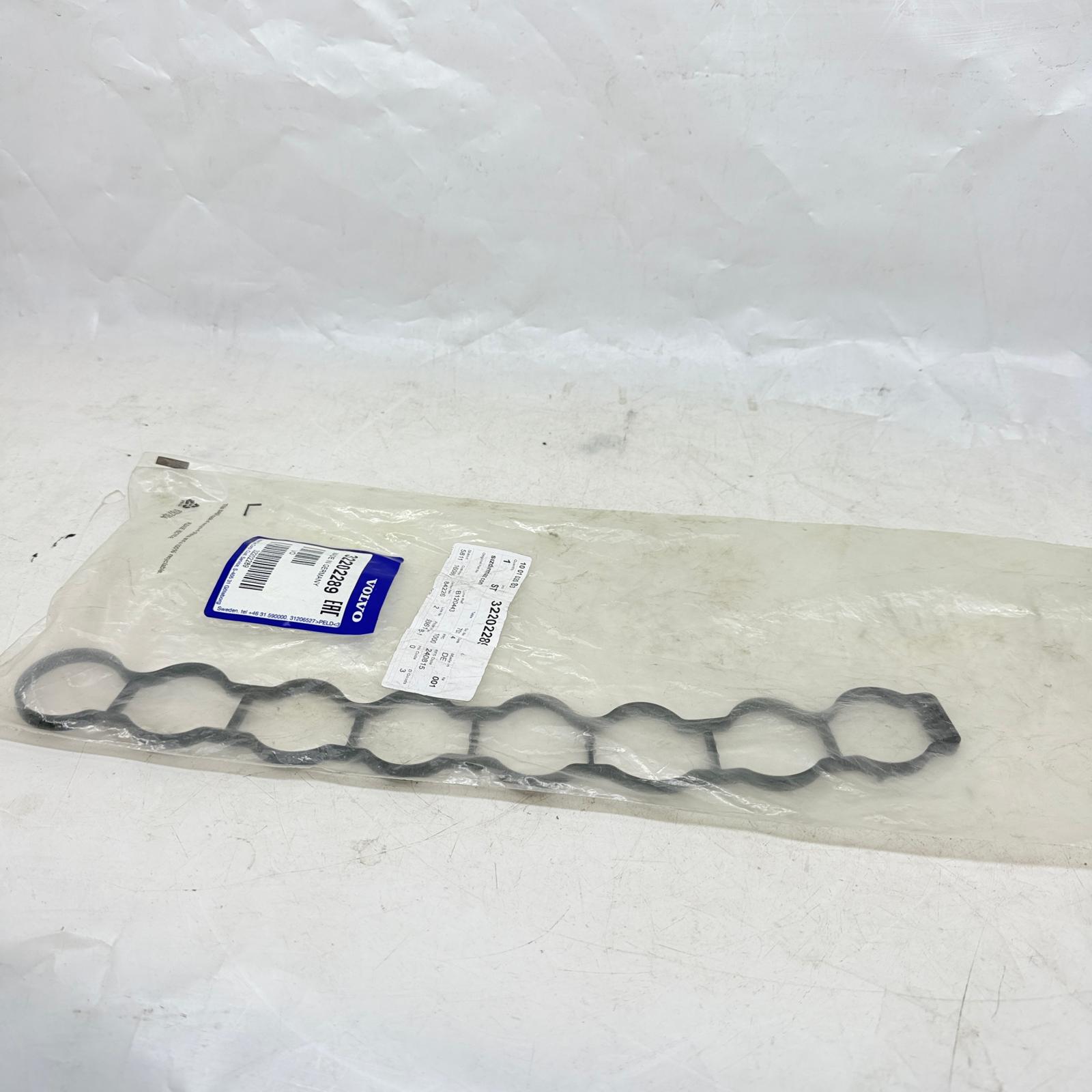 Volvo XC60 MK2 Manifold Contası 32202289 Orijinal Sıfır En Uygun Oto Parça
