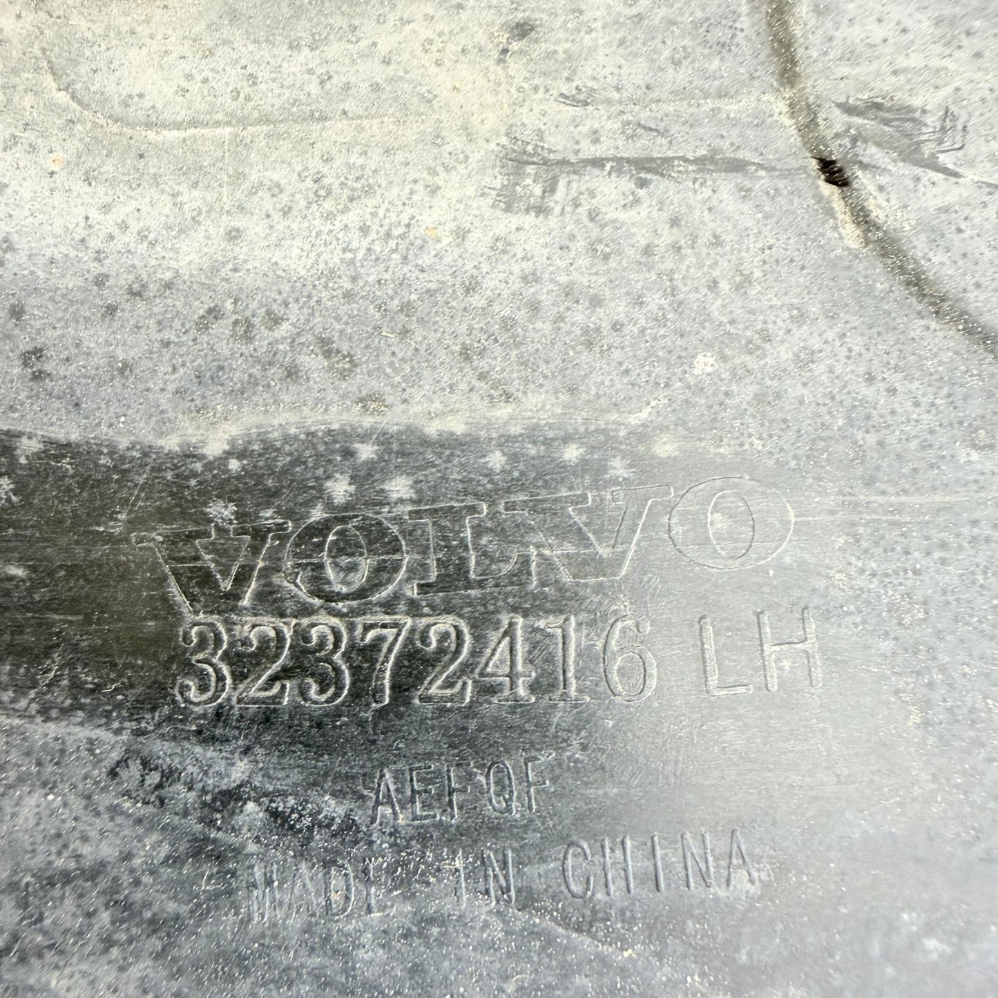 Volvo S60 Alt Muhafaza 32372416 32372417