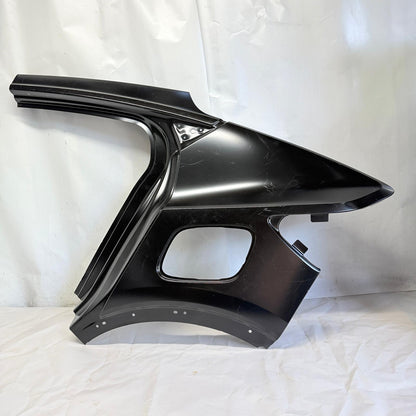 Volvo C40 Sol Arka Çamurluk 32394084