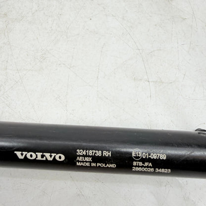 Volvo XC60 Sağ Far Yıkama Robotu 32418738 En Uygun Oto Parça