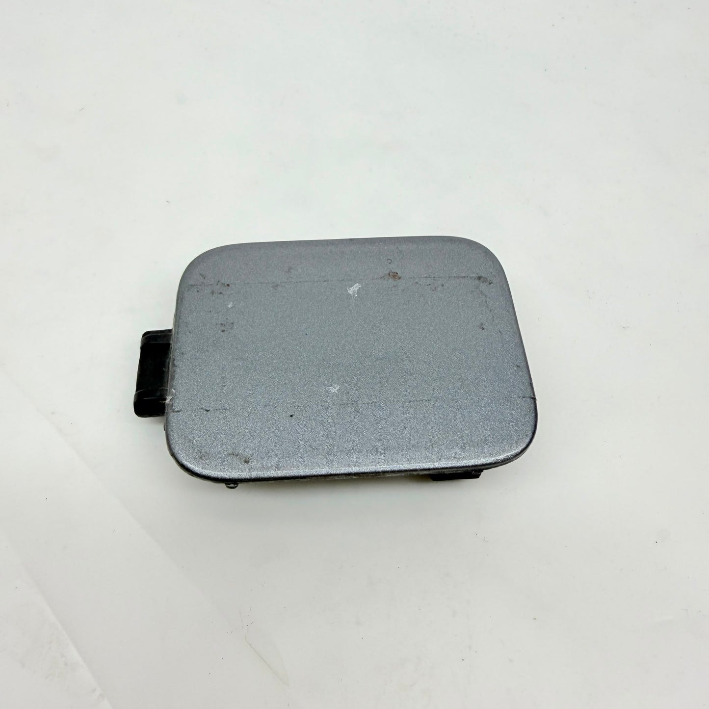 BMW 5 E60 LCI Ön Tampon Çeki Demir Kapağı 51117184707